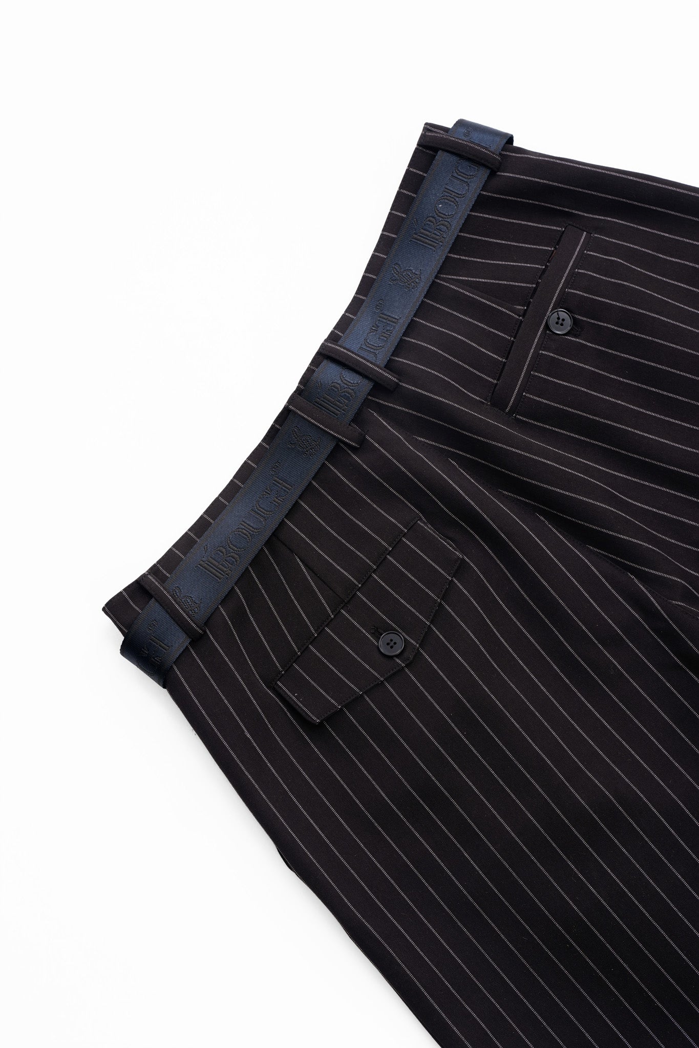 LEGACY PLEATED SHORTS - BLACK PINSTRIPE