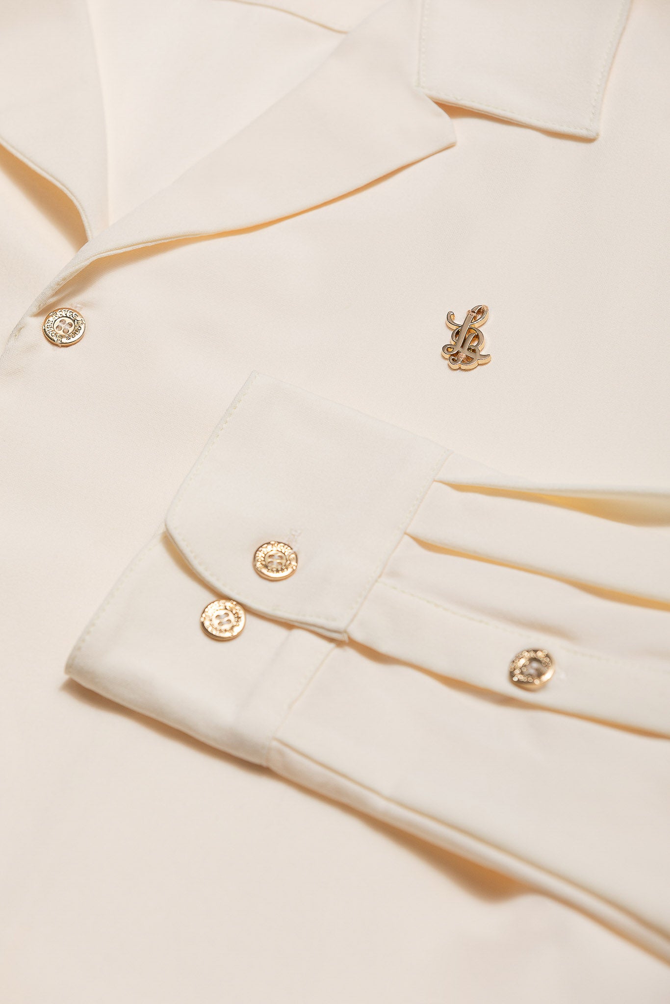 LONG SLEEVE REVERE COLLAR SHIRT – IVORY