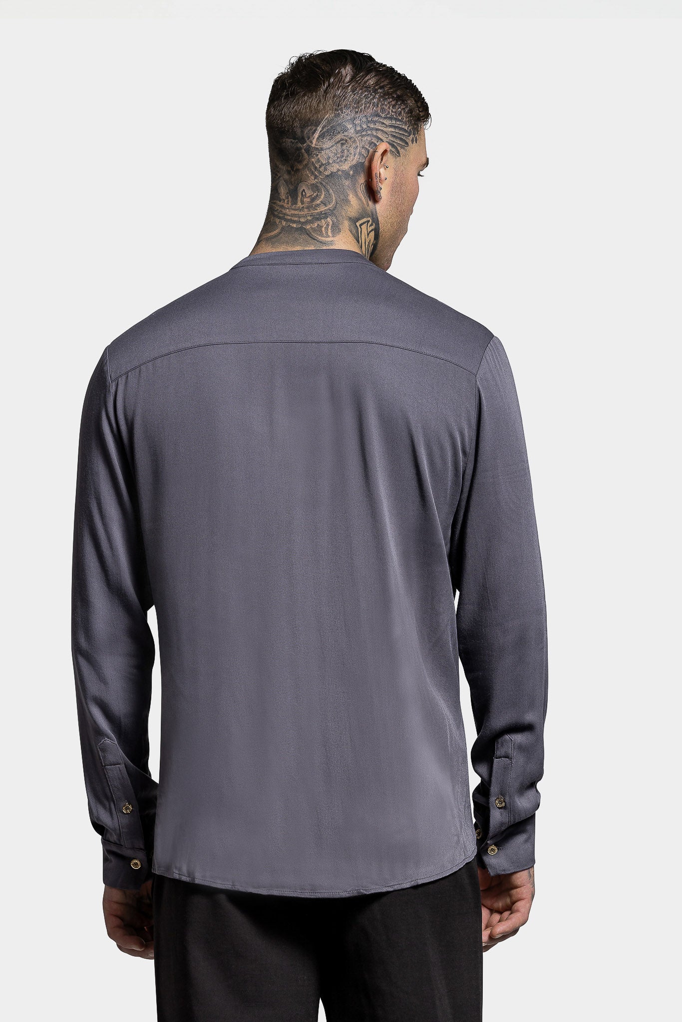 SIDE BUTTON GRANDAD COLLAR SHIRT – DARK GREY