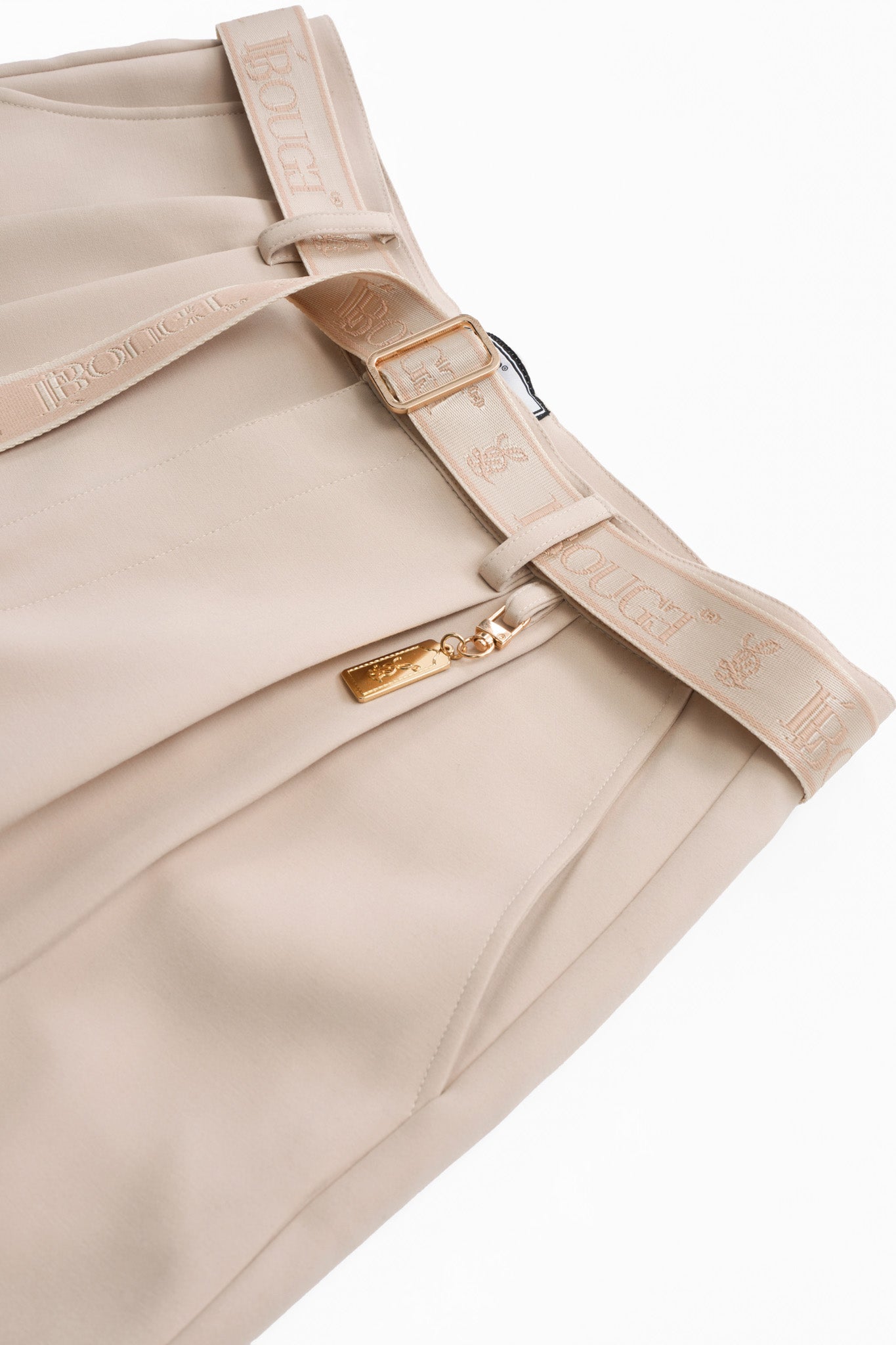 LEGACY PLEATED SHORTS - CREAM