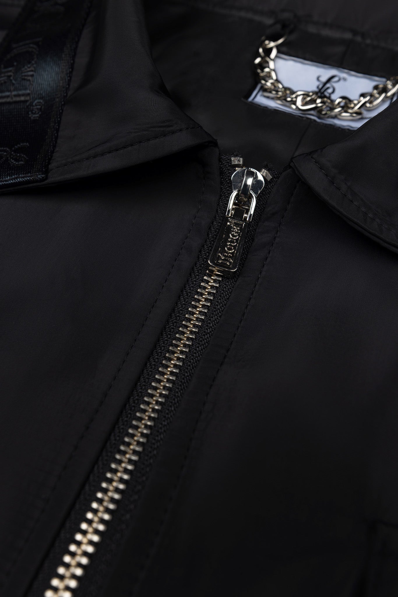 MAHA CARGO JACKET - BLACK