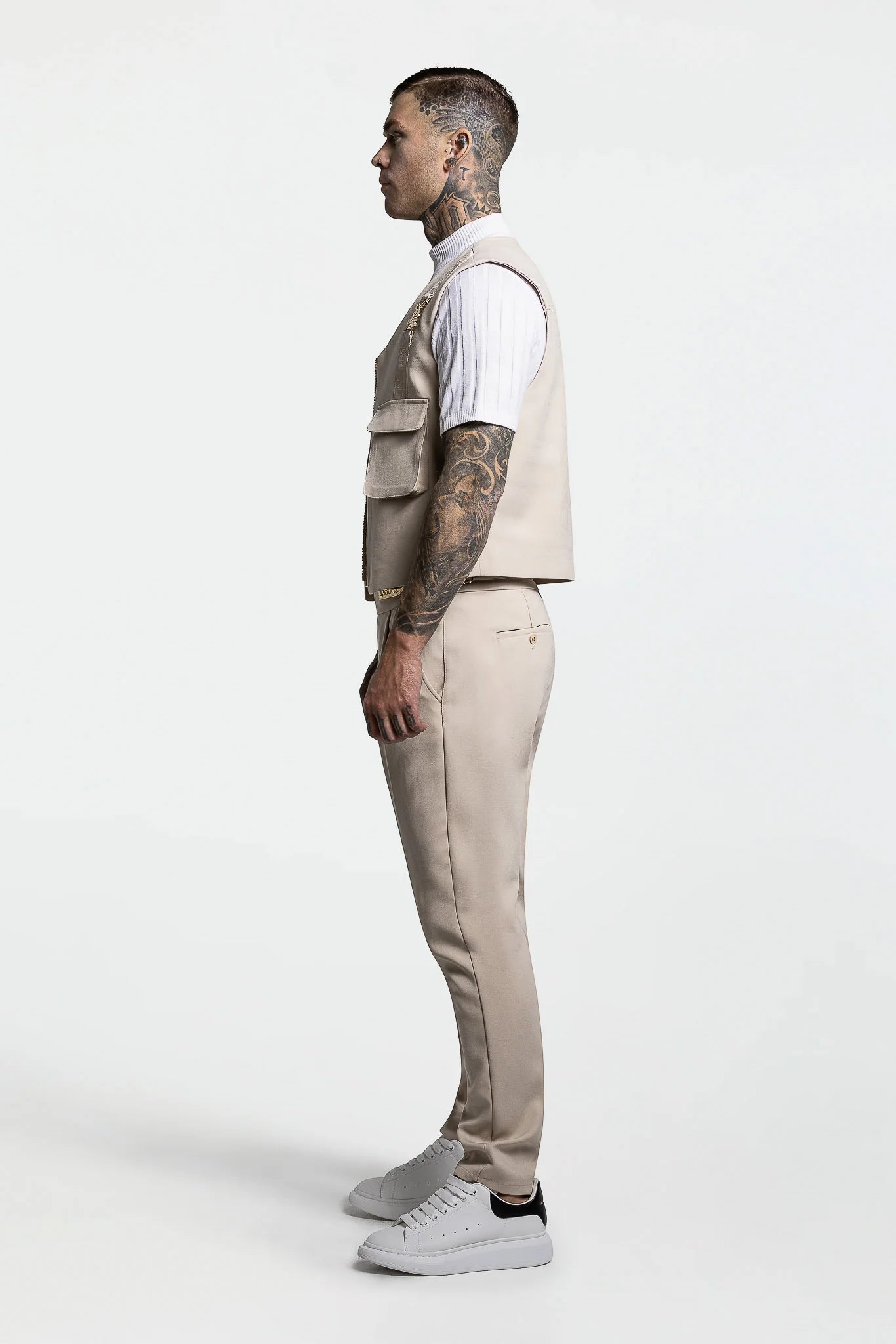 PLEATED PANTS - CREAM