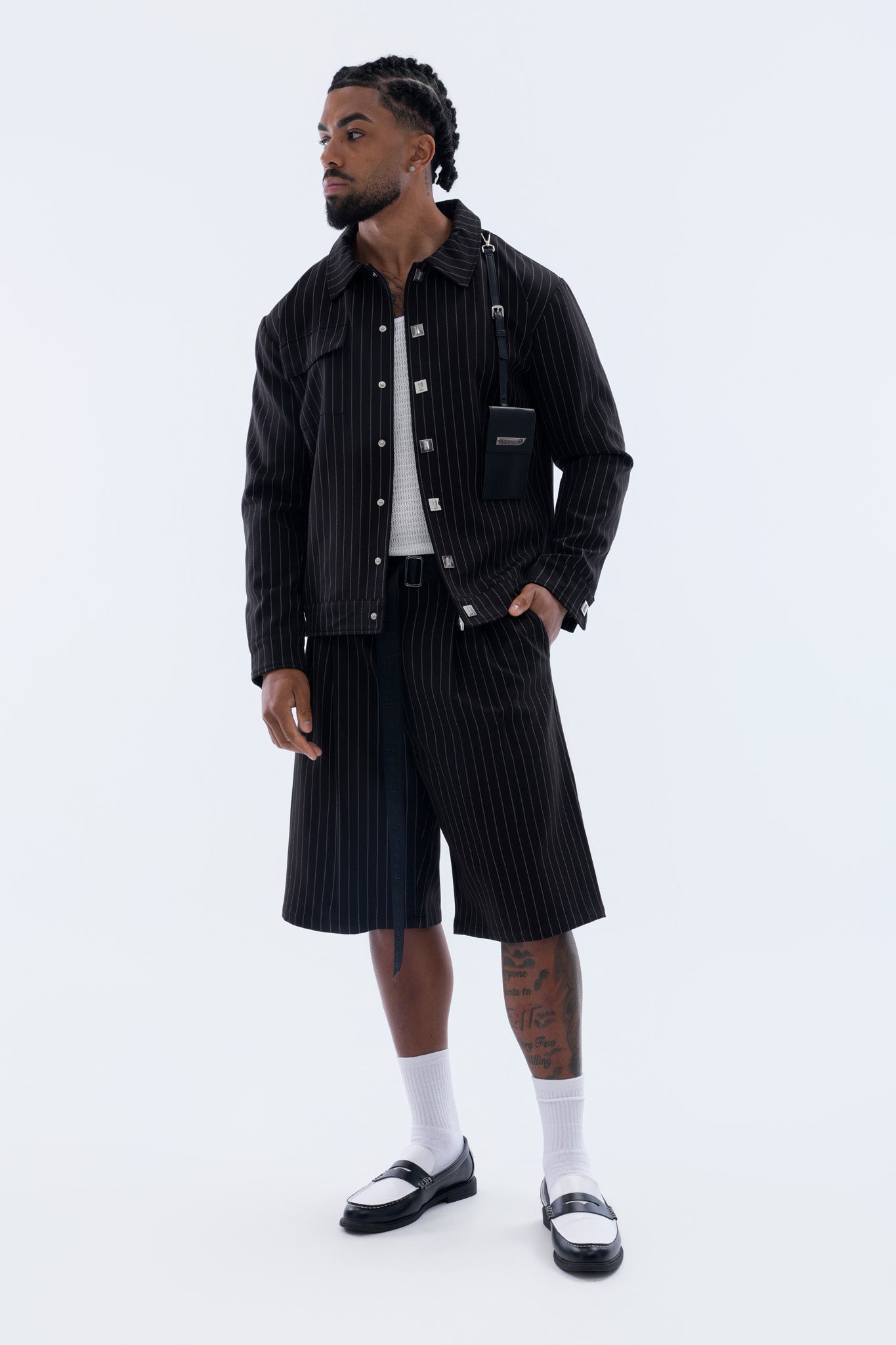 LEGACY PLEATED SHORTS - BLACK PINSTRIPE