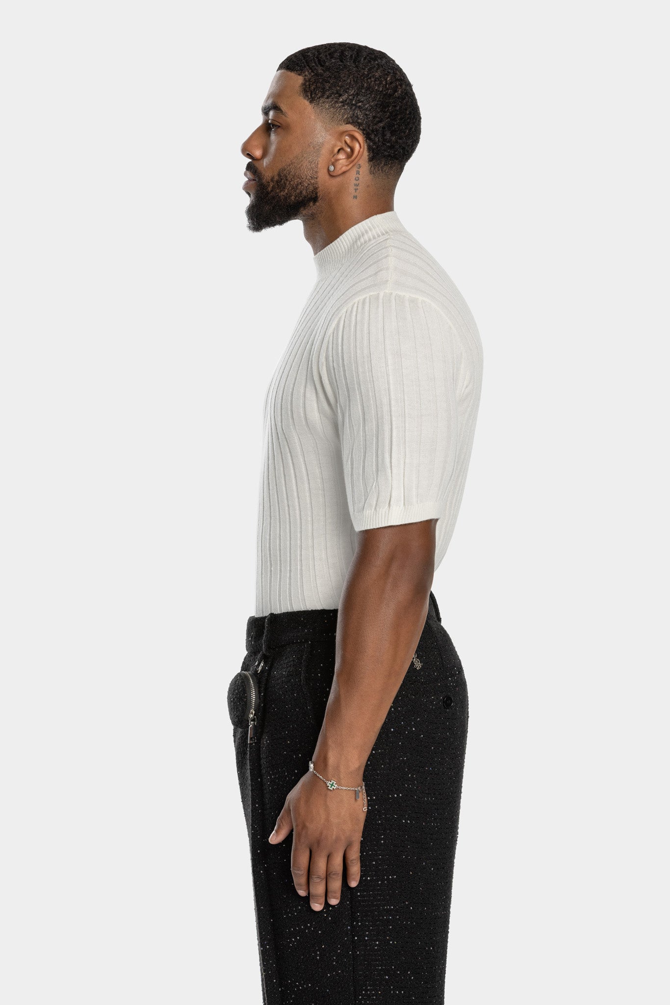 CORE RIBBED KNIT TEE - OFF WHITE