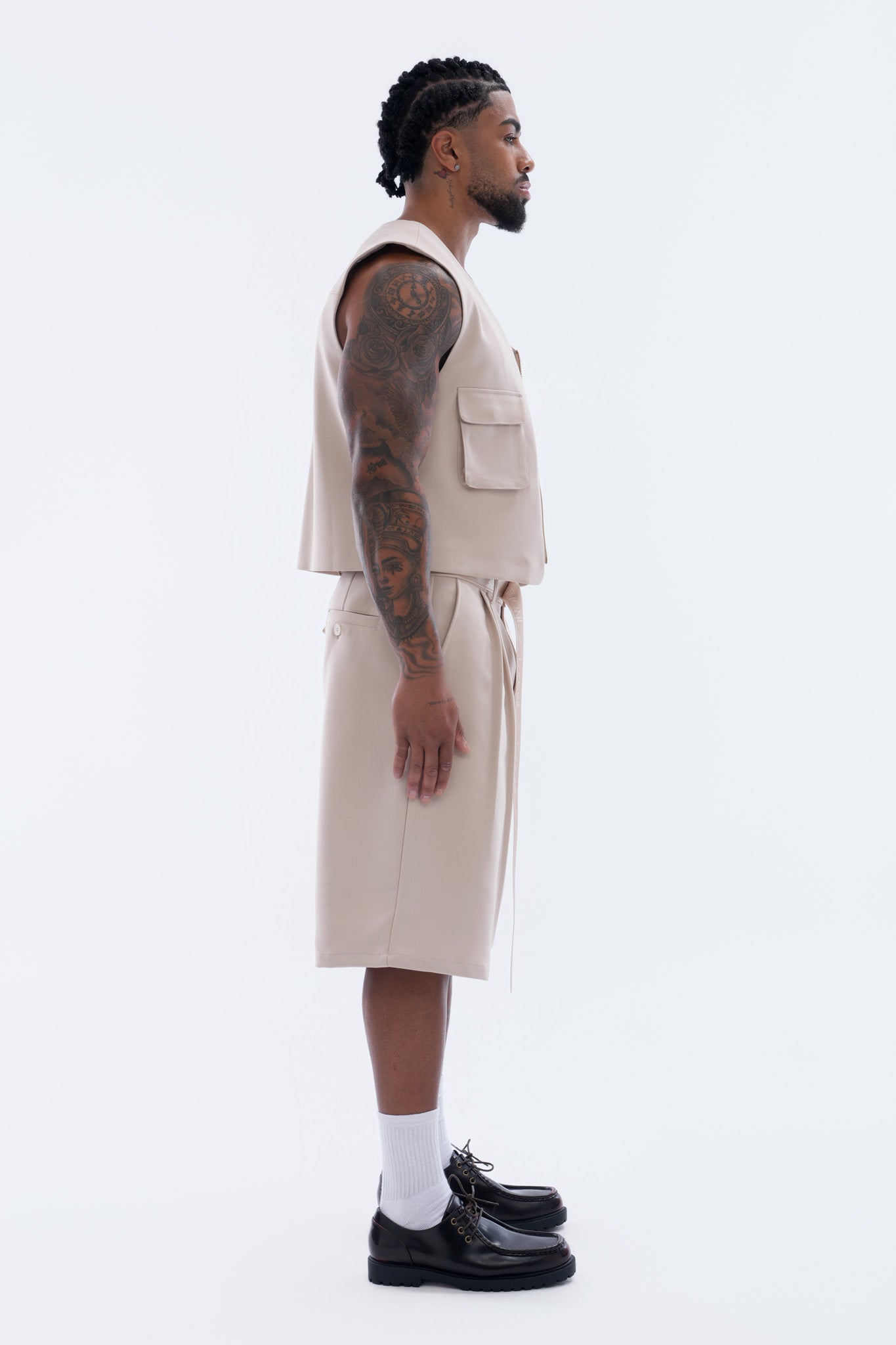 LEGACY PLEATED SHORTS - CREAM