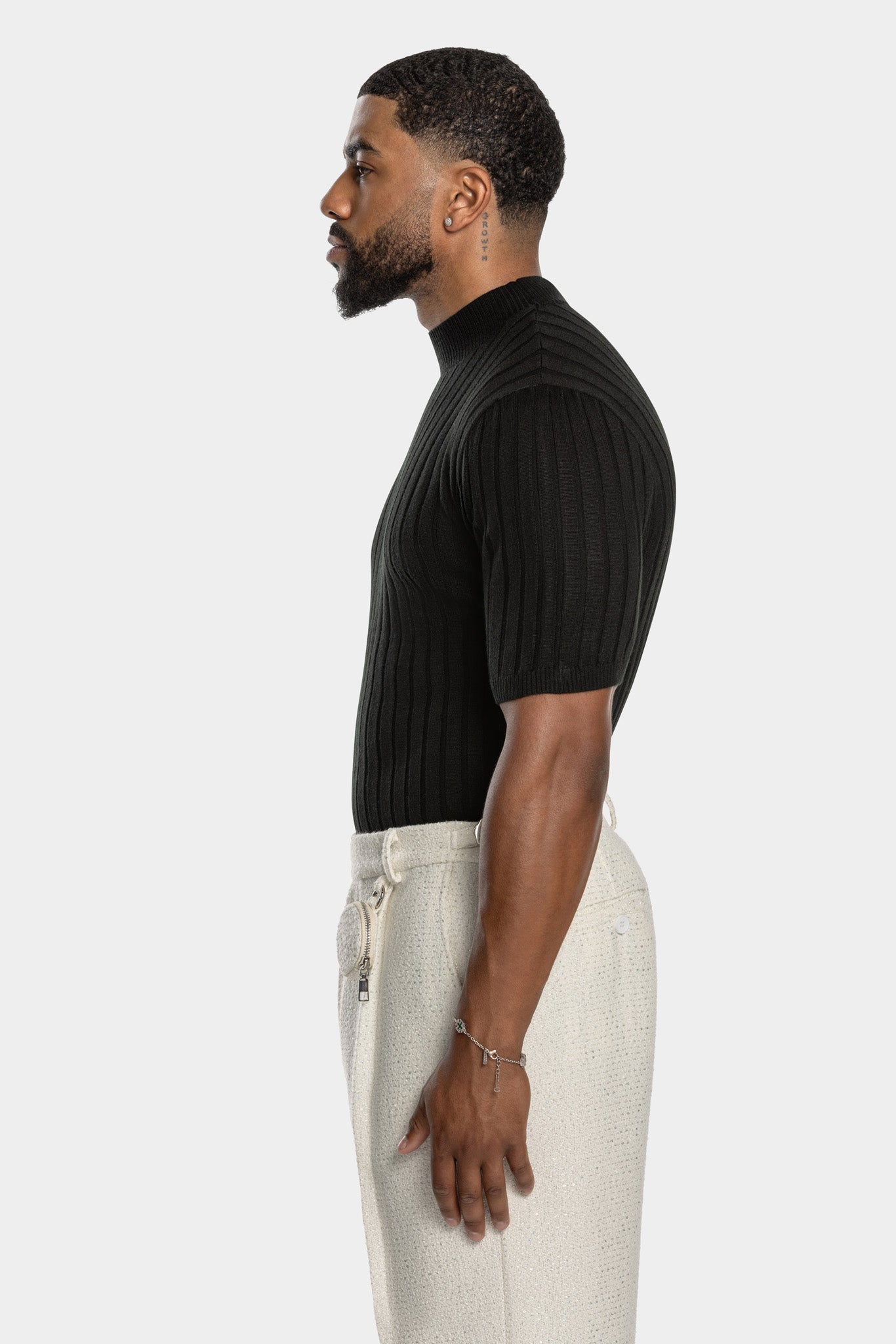 CORE RIBBED KNIT TEE - BLACK