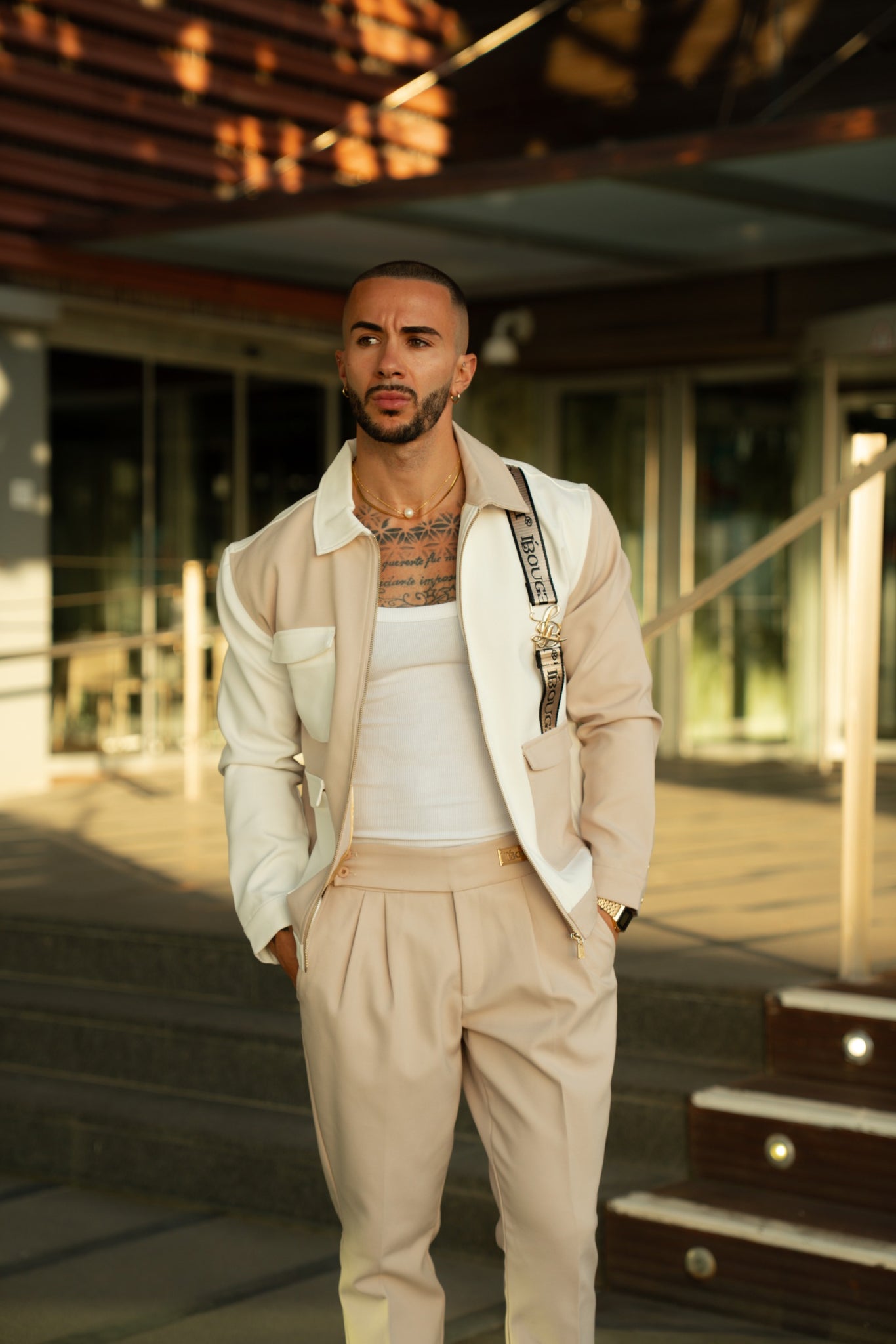 PLEATED PANTS - CREAM