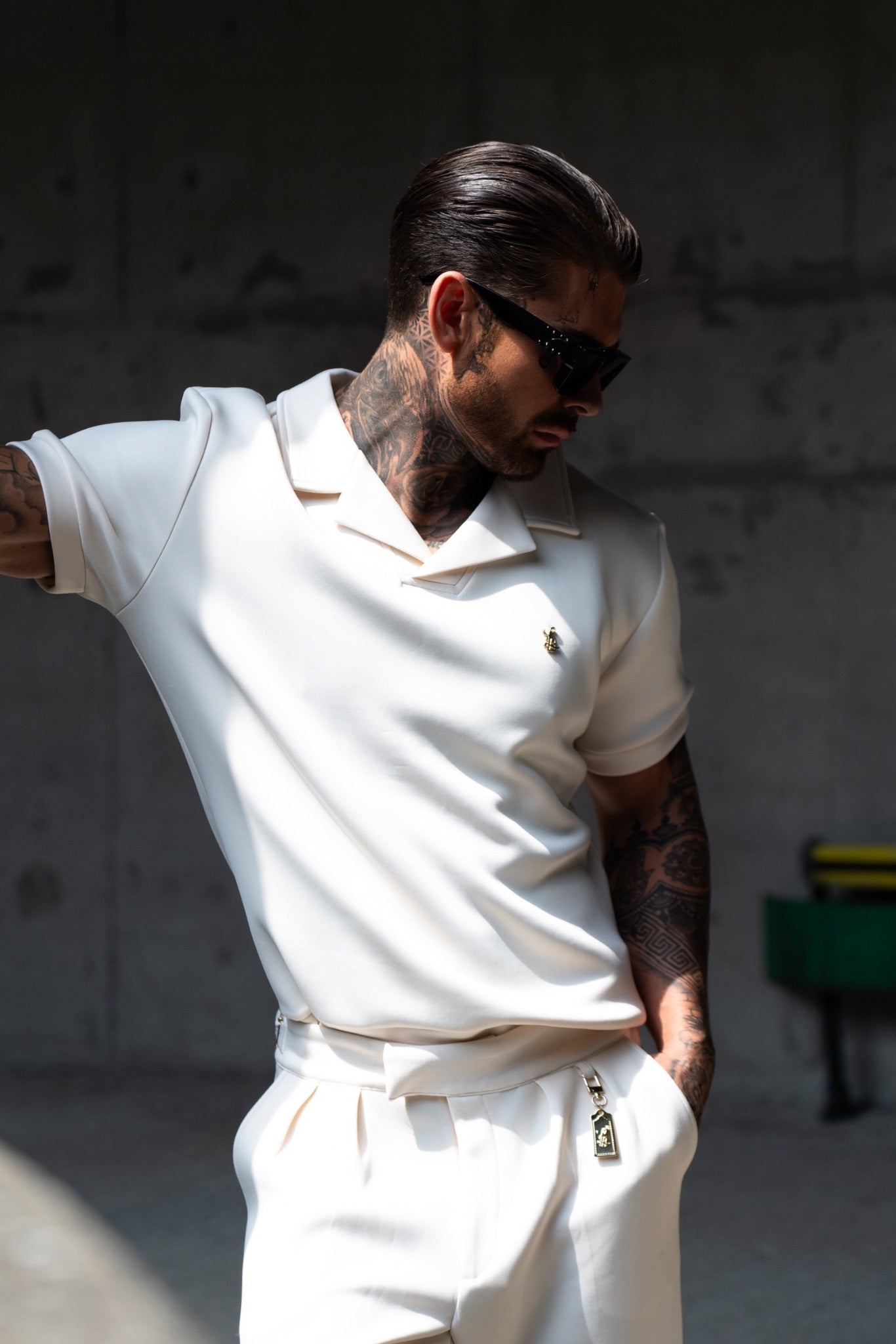 STRETCH COTTON REVERE COLLAR POLO SHIRT – IVORY