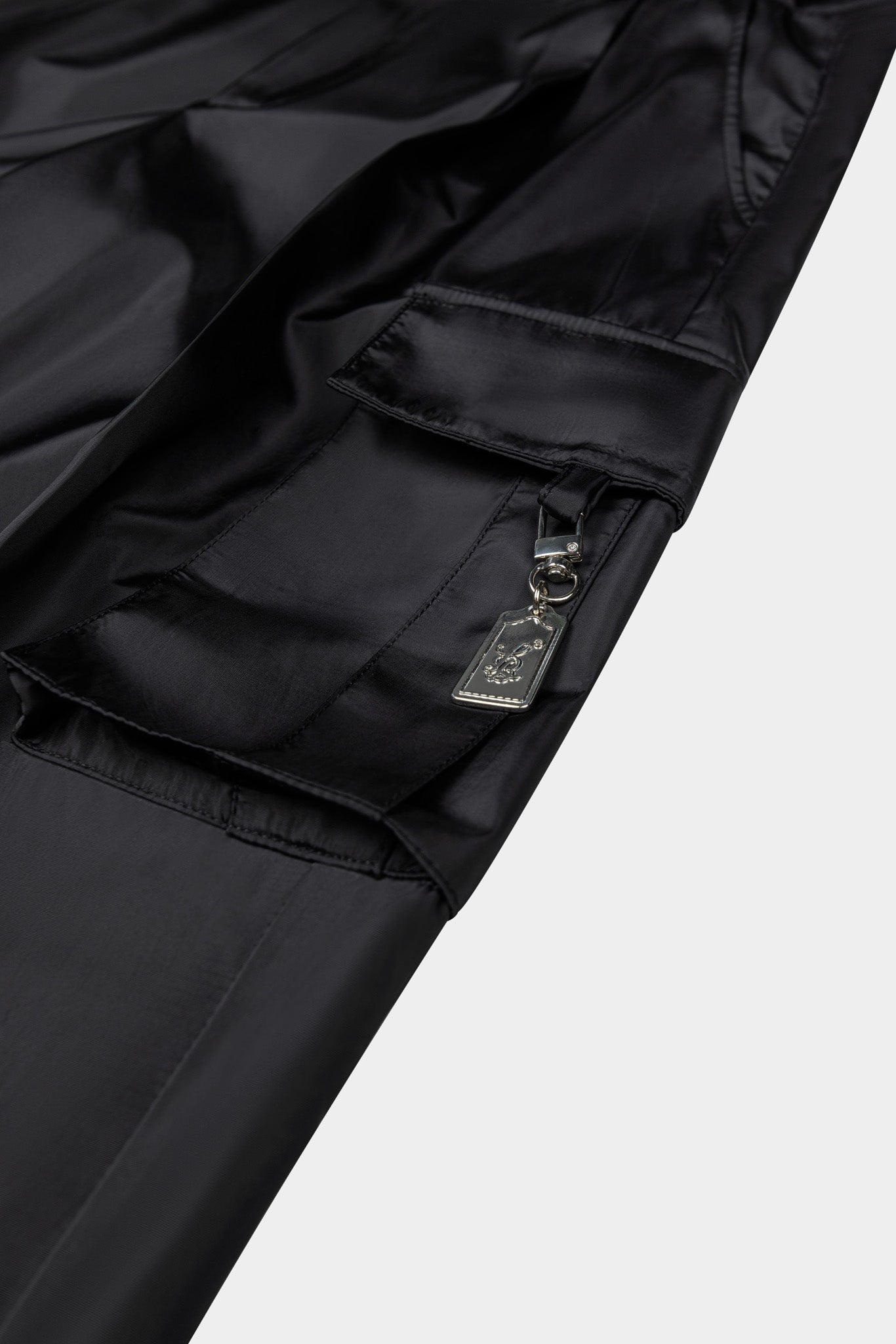 MAHA CARGO PANTS - BLACK