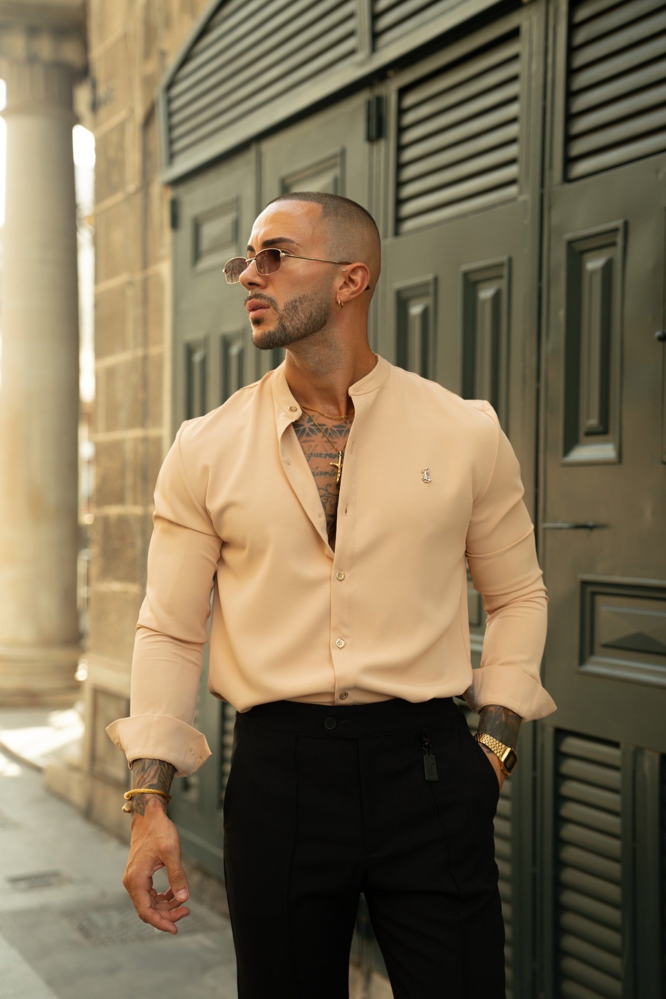 GRANDAD COLLAR SHIRT – BEIGE