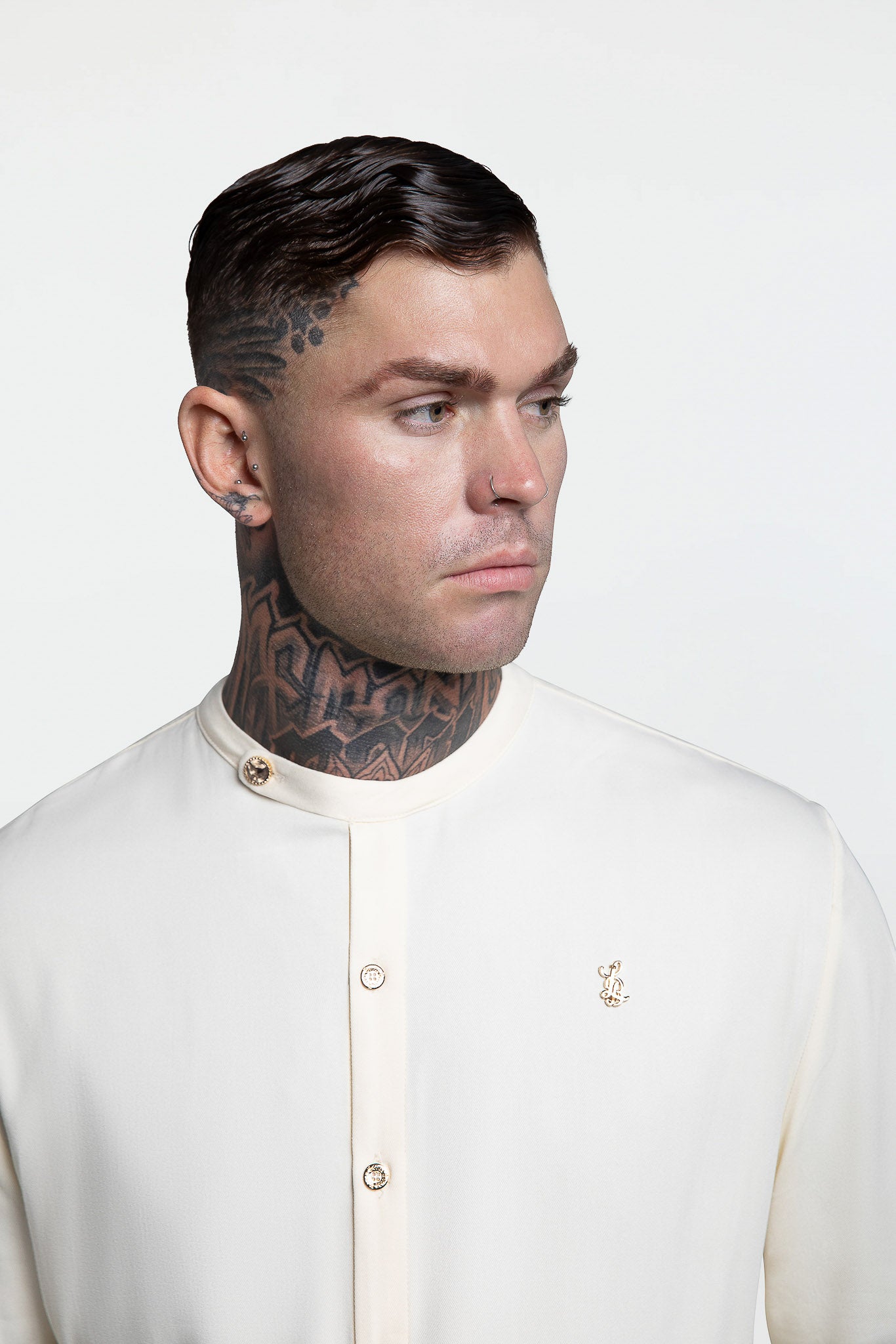 SIDE BUTTON GRANDAD COLLAR SHIRT – ECRU