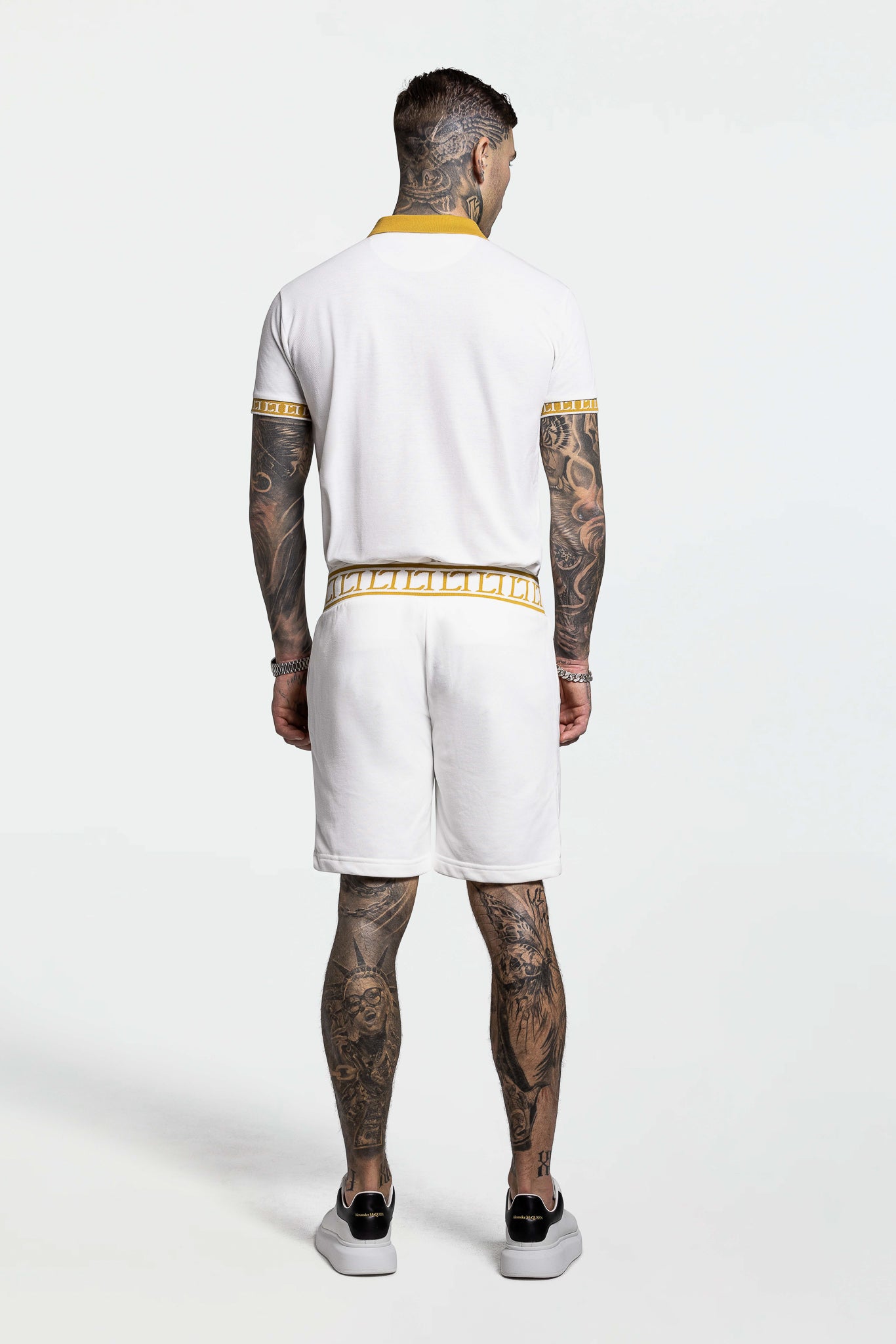 STRETCH COTTON SHORTS – OFF WHITE