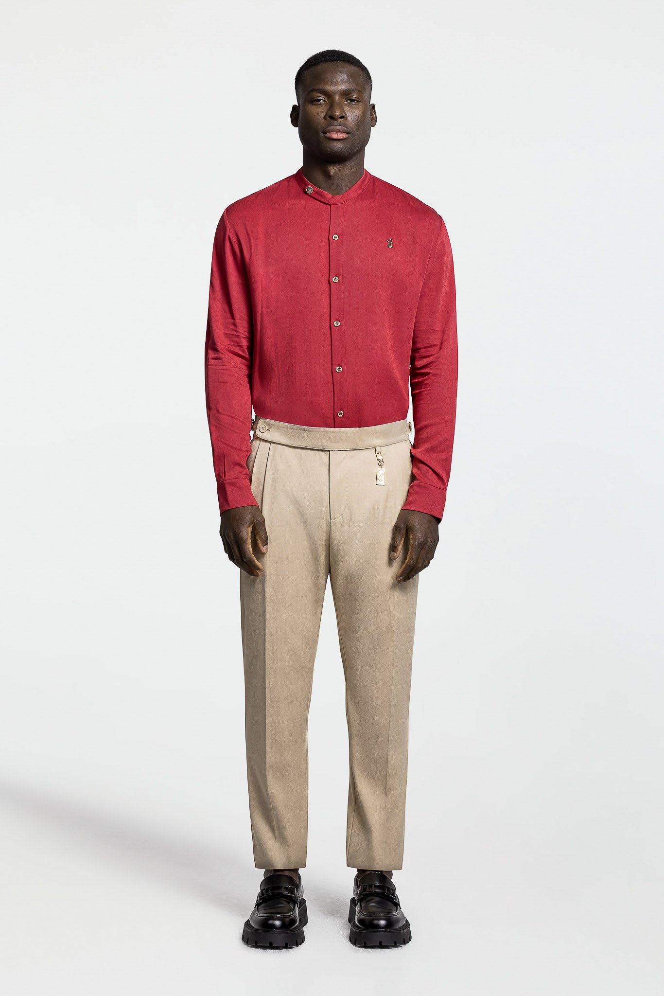SIDE BUTTON GRANDAD COLLAR SHIRT – CARDINAL RED
