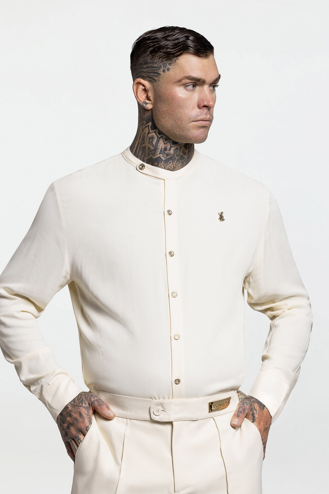 SIDE BUTTON GRANDAD COLLAR SHIRT – ECRU