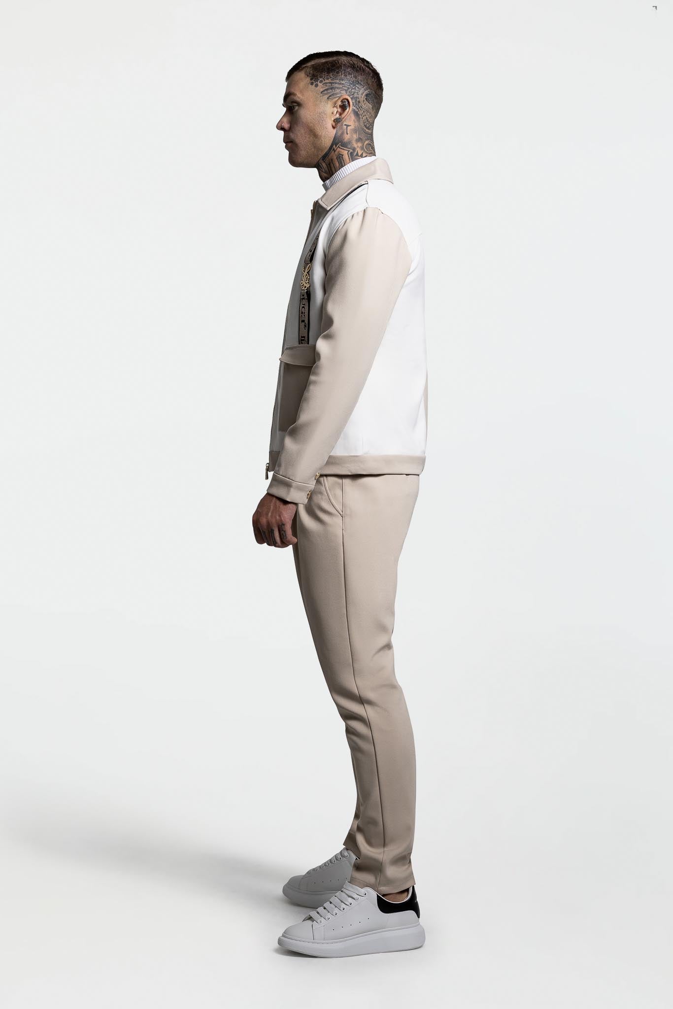 PLEATED PANTS - CREAM