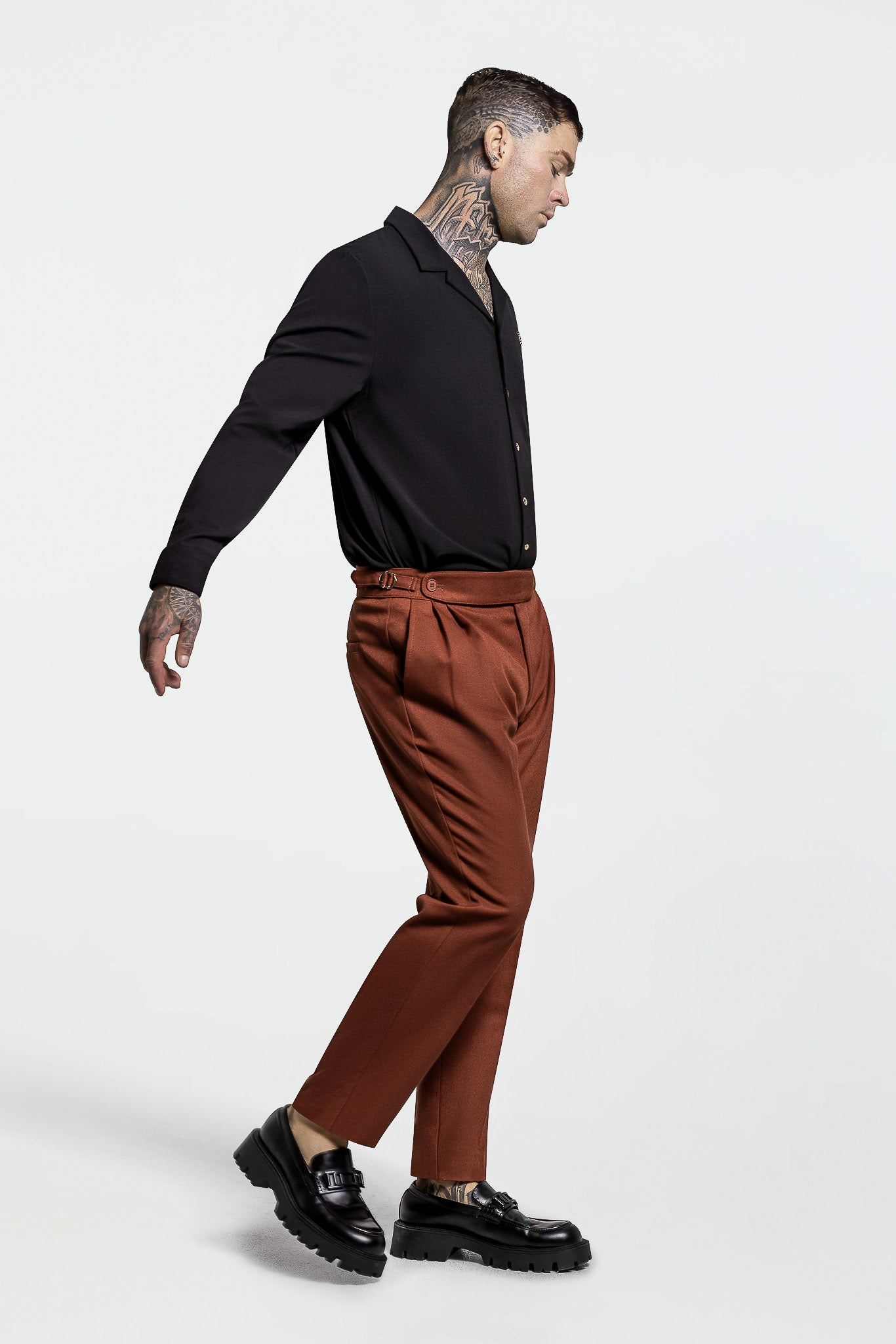 LONG SLEEVE REVERE COLLAR SHIRT – BLACK