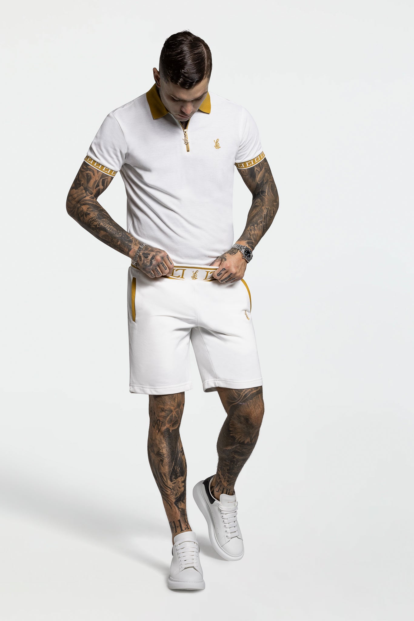 STRETCH COTTON SHORTS – OFF WHITE