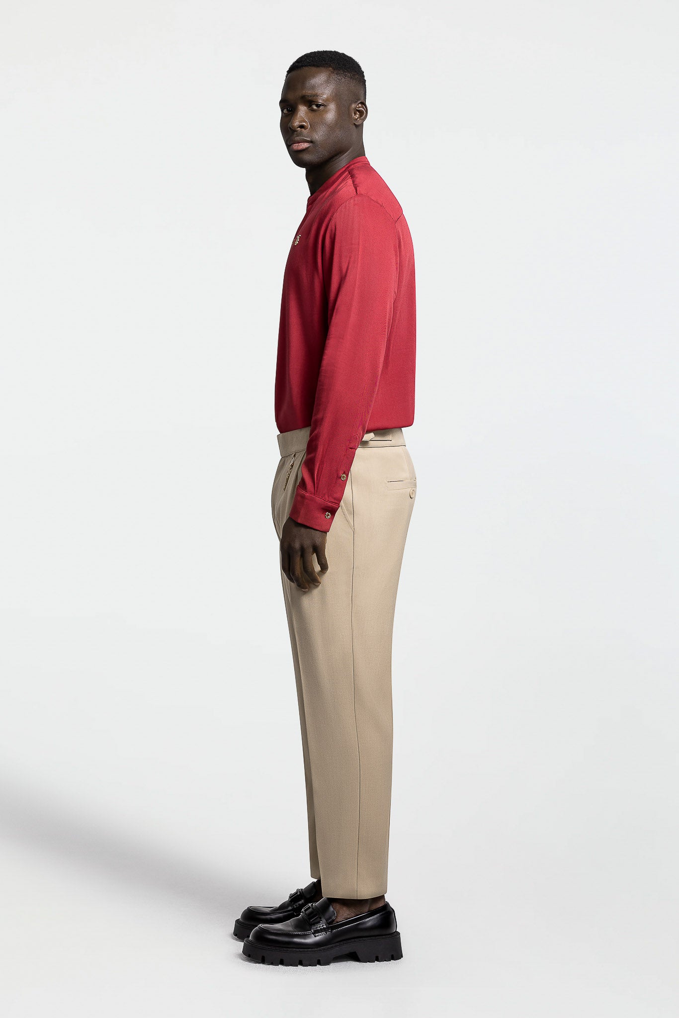 SIDE BUTTON GRANDAD COLLAR SHIRT – CARDINAL RED