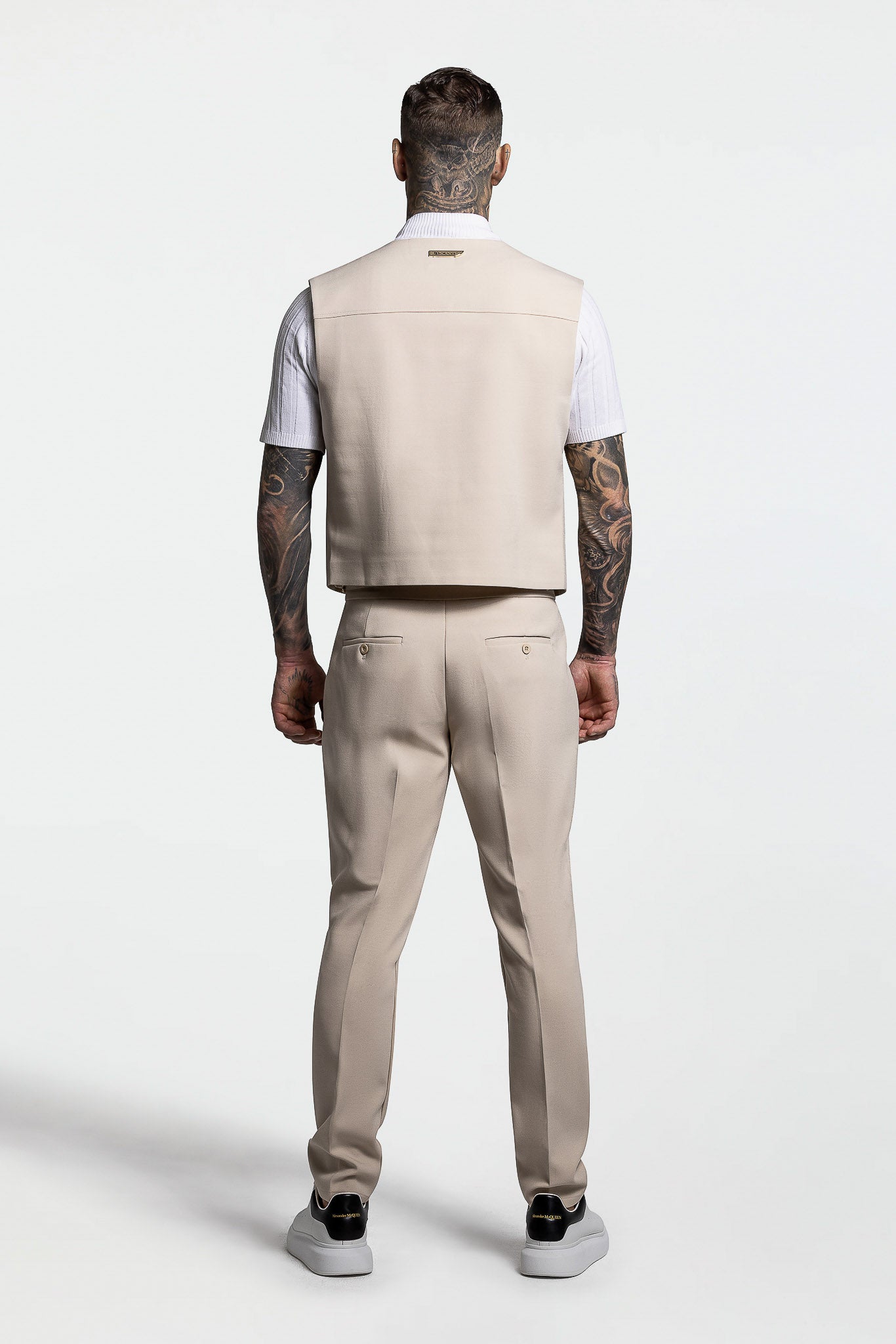 PLEATED PANTS – CREAM