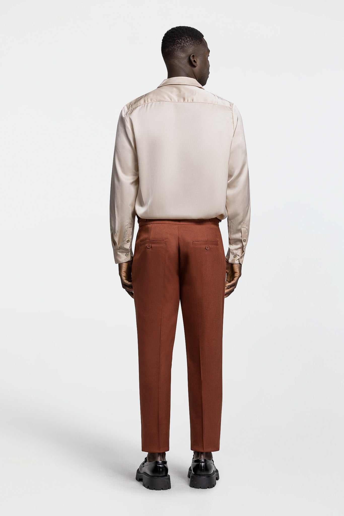 PLEATED PANTS – VENETIAN RED